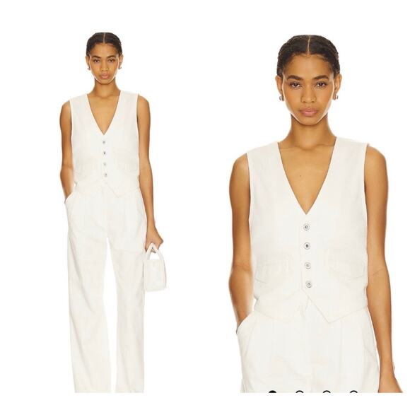 Favorite Daughter Tops - Favorite Daughter The Poppy
White Cotton Vest (New) size medium